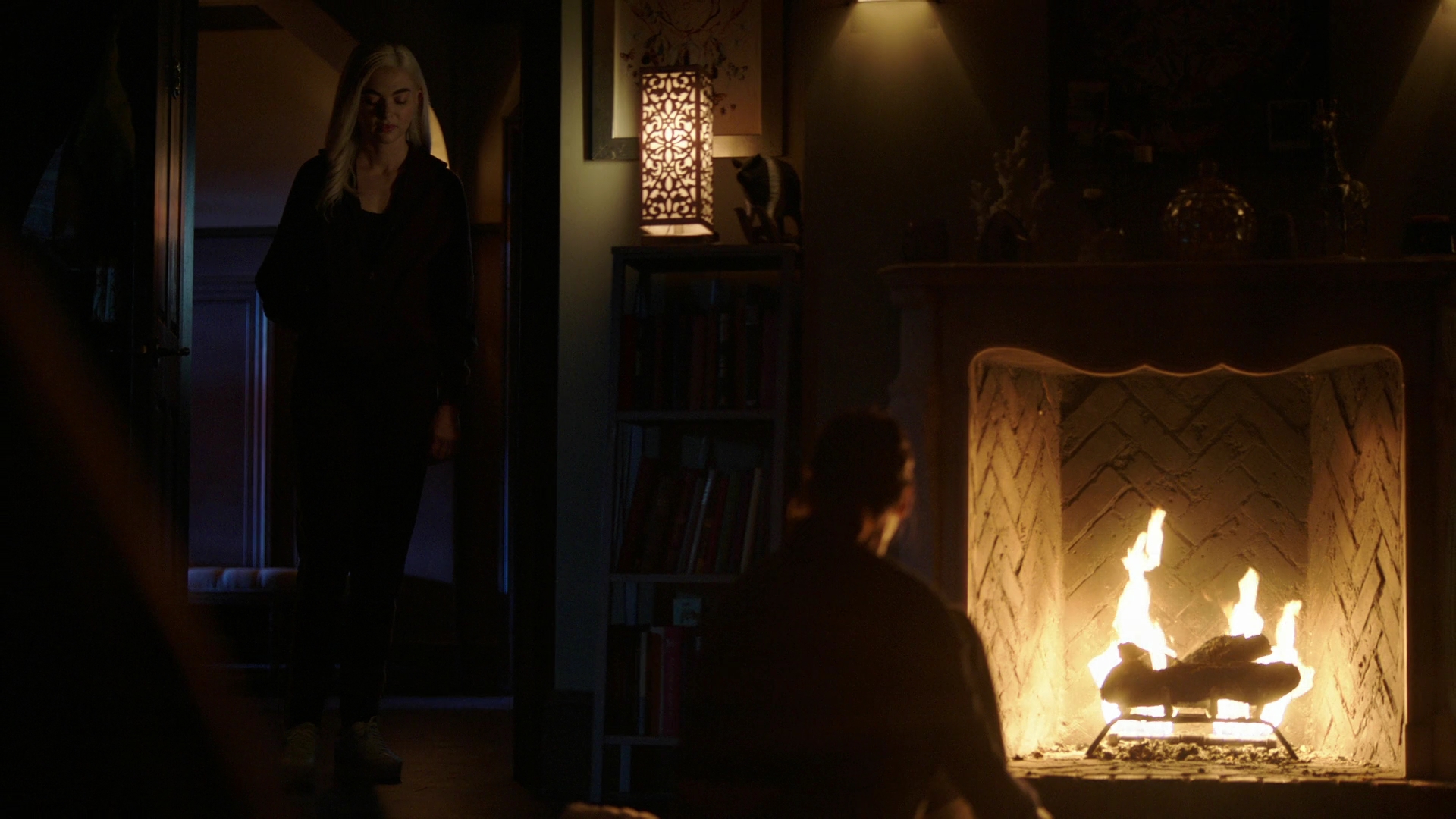 VampireDiariesWorld-dot-nl_Legacies3x04HoldOnTight2270.jpg