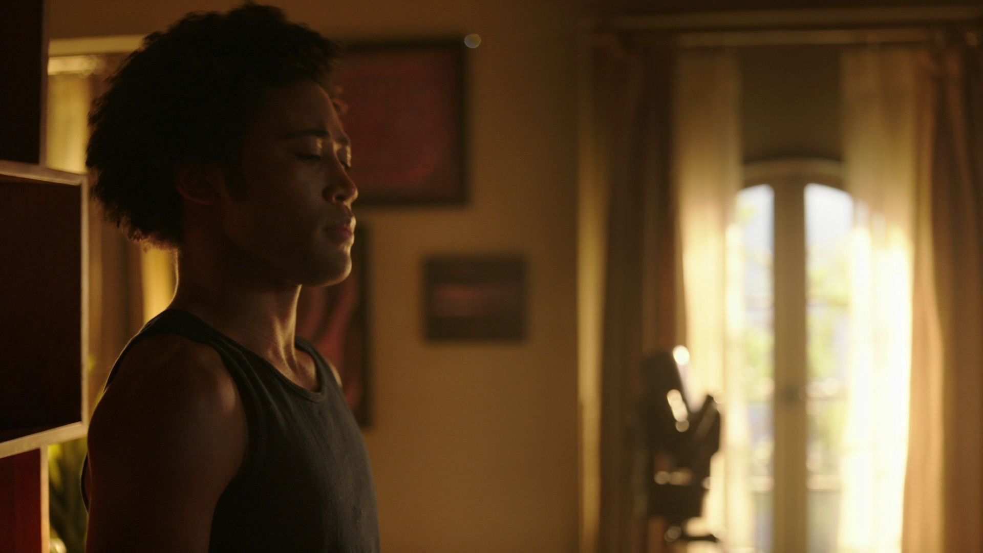 VampireDiariesWorld-dot-nl_Legacies3x07YupItsaLeprechaunAllRight0381.jpg