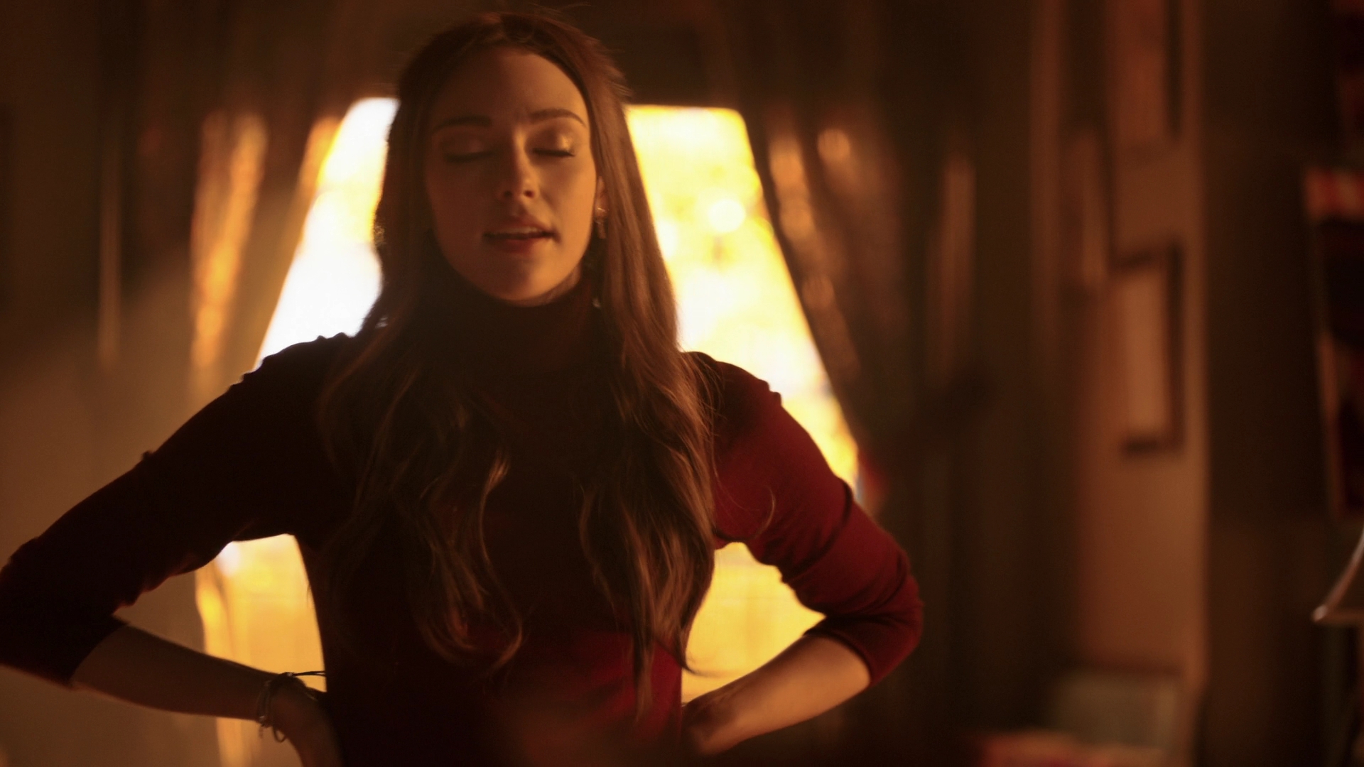VampireDiariesWorld-dot-nl_Legacies3x07YupItsaLeprechaunAllRight0505.jpg