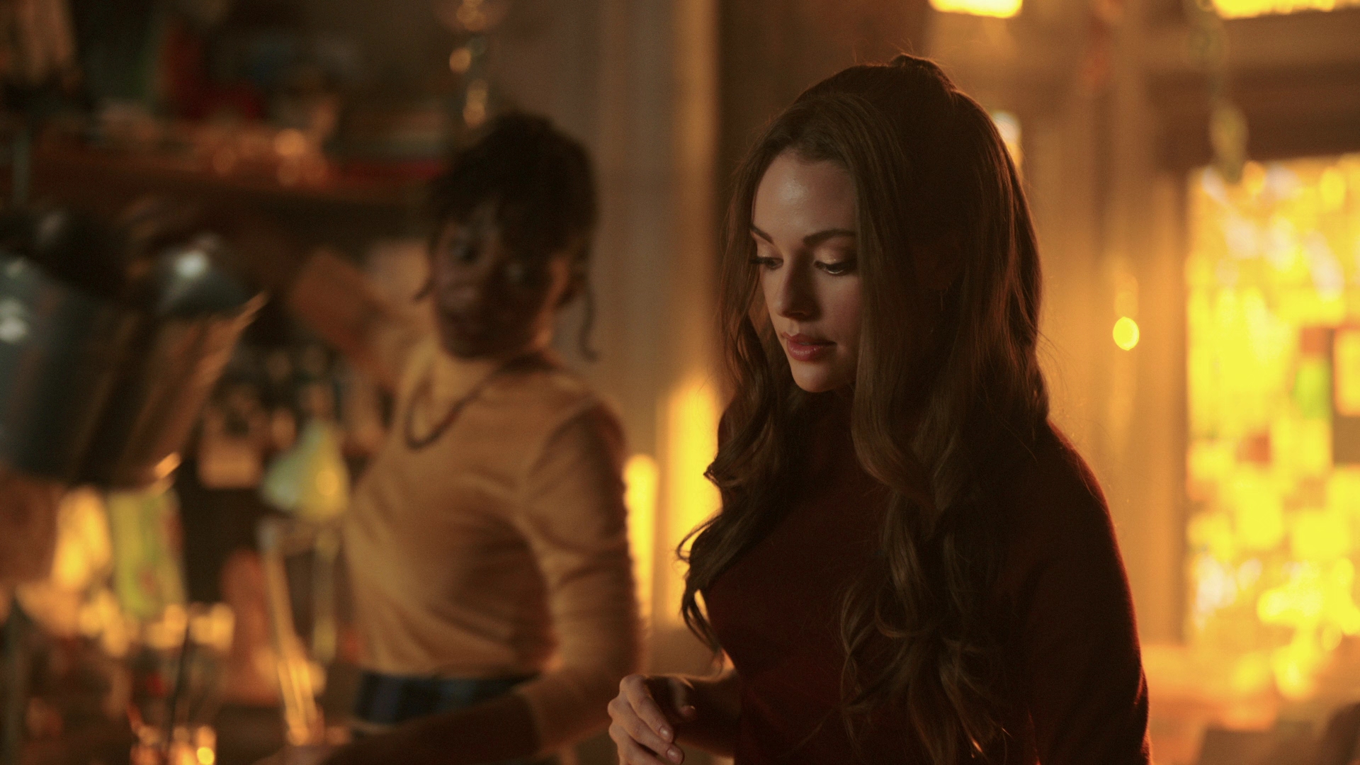 VampireDiariesWorld-dot-nl_Legacies3x07YupItsaLeprechaunAllRight0557.jpg