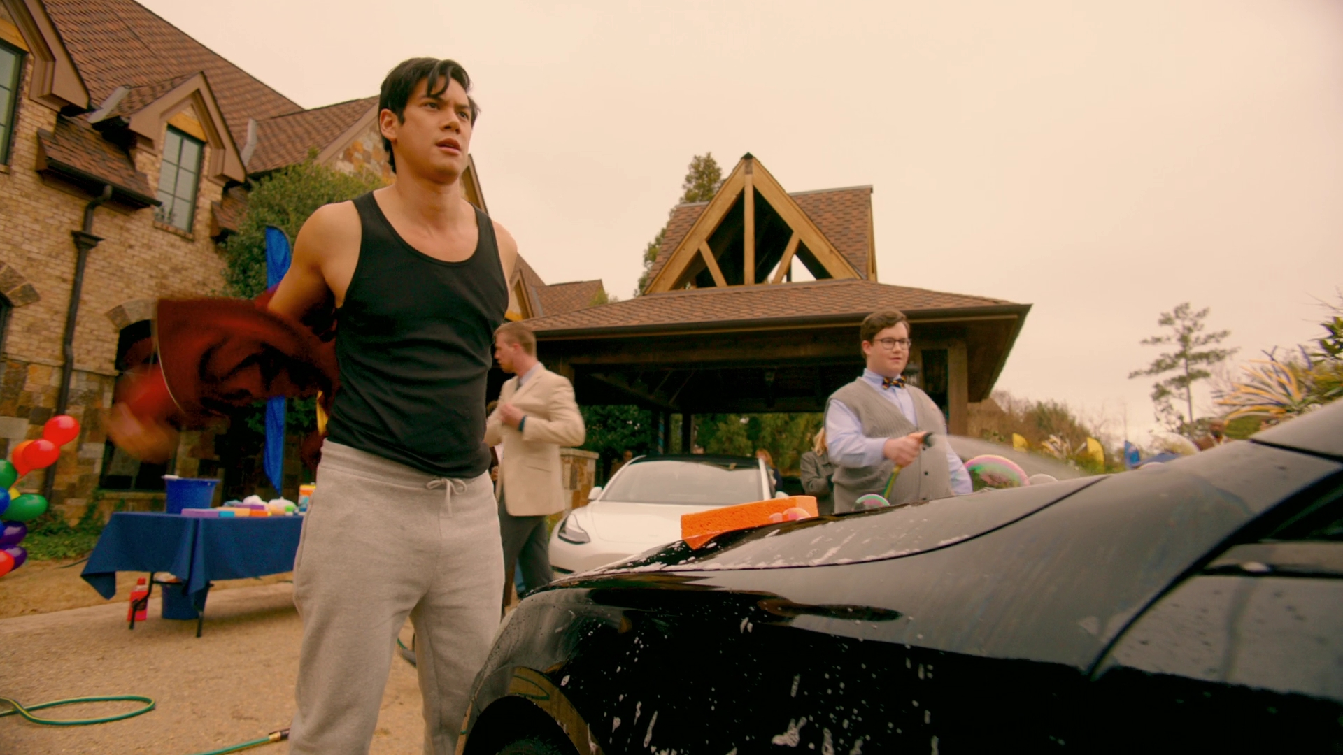 VampireDiariesWorld-dot-nl_Legacies3x07YupItsaLeprechaunAllRight0773.jpg