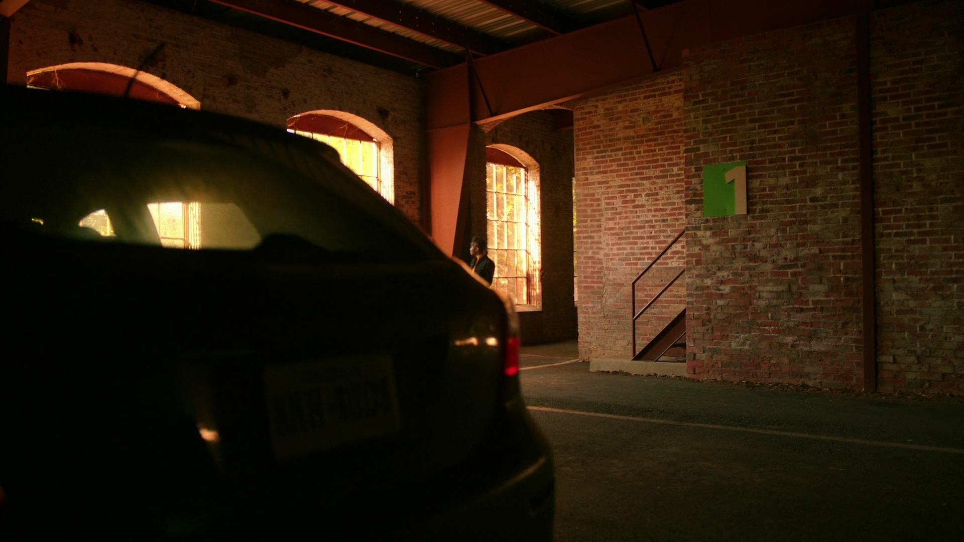 VampireDiariesWorld-dot-nl_Legacies3x07YupItsaLeprechaunAllRight1750.jpg