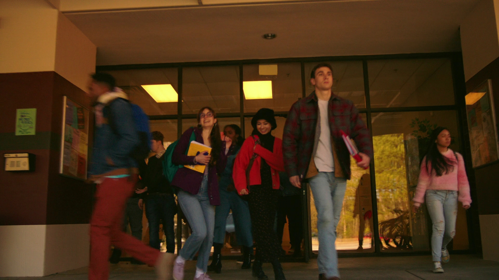 VampireDiariesWorld-dot-nl_Legacies3x07YupItsaLeprechaunAllRight1763.jpg VampireDiariesWorld-dot-nl_Legacies3x07YupItsaLeprechaunAllRight1763.jpg