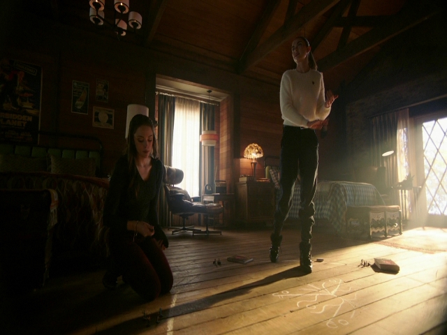 VampireDiariesWorld-dot-nl_Legacies3x08LongTimeNoSee_0322.jpg