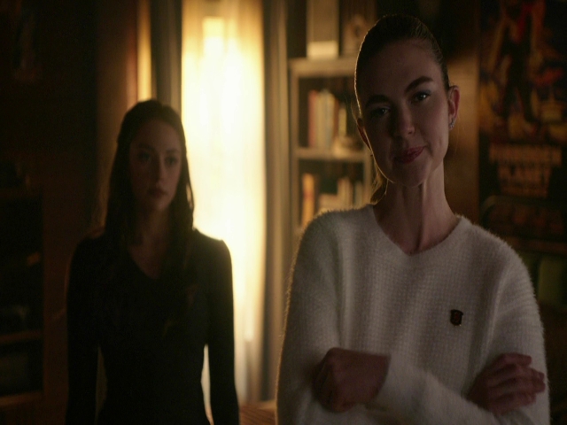 VampireDiariesWorld-dot-nl_Legacies3x08LongTimeNoSee_0336.jpg