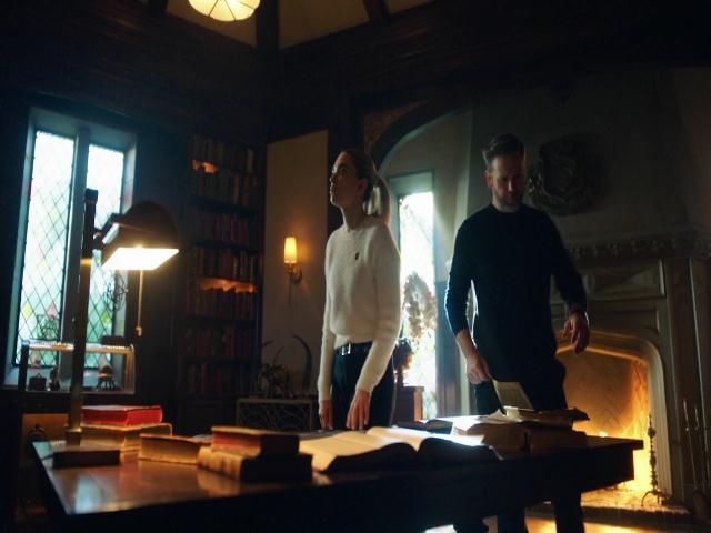 VampireDiariesWorld-dot-nl_Legacies3x08LongTimeNoSee_1200.jpg VampireDiariesWorld-dot-nl_Legacies3x08LongTimeNoSee_1200.jpg