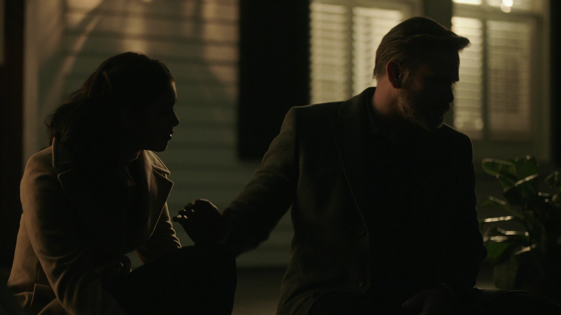VampireDiariesWorld-dot-nl_Legacies3x09DoAllMalivoreMonstersProvideThisLevelOfEmotionalInsight2150.jpg