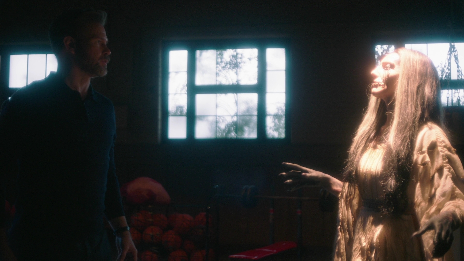 VampireDiariesWorld-dot-nl_Legacies3x10AllsWellThatEndsWell1436.jpg