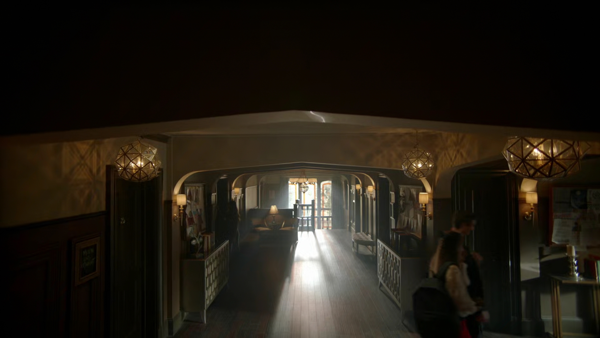 VampireDiariesWorld-dot-nl_Legacies3x12IWasMadeToLoveYou0548.jpg