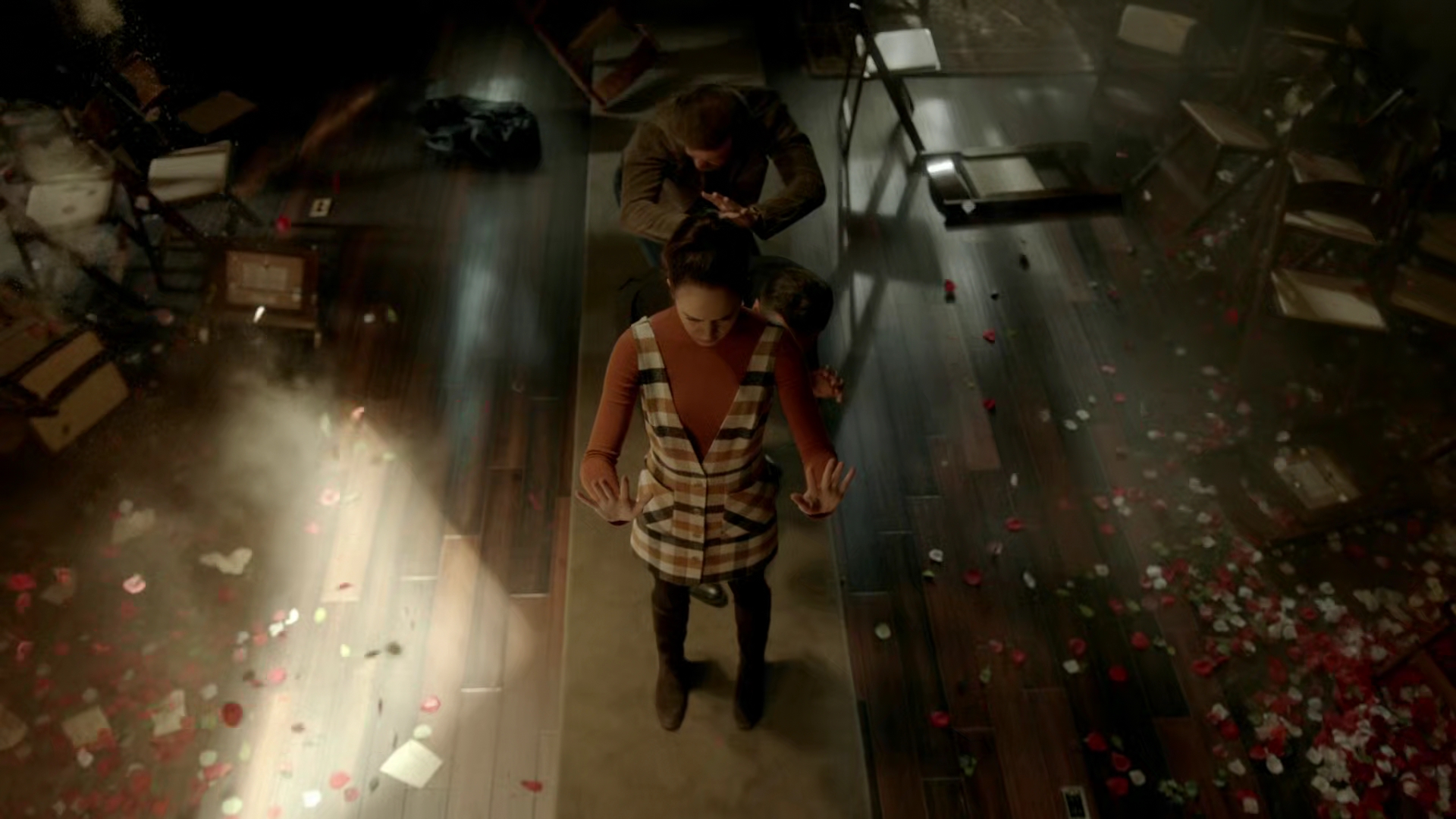 VampireDiariesWorld-dot-nl_Legacies3x12IWasMadeToLoveYou0982.jpg