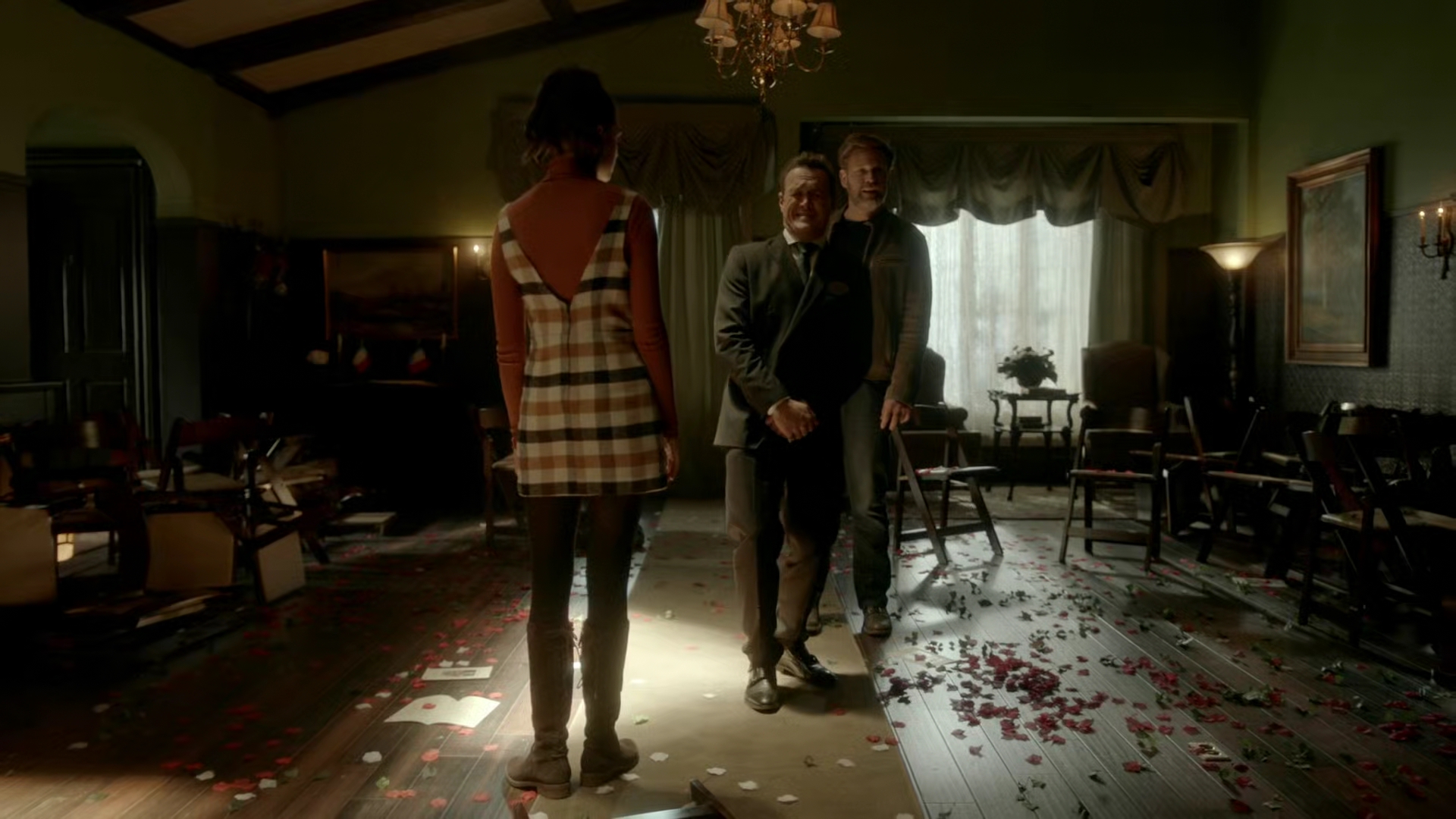 VampireDiariesWorld-dot-nl_Legacies3x12IWasMadeToLoveYou0989.jpg