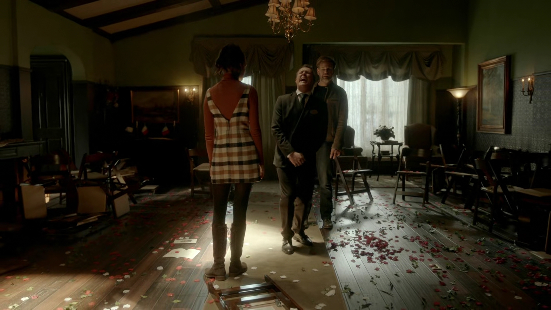 VampireDiariesWorld-dot-nl_Legacies3x12IWasMadeToLoveYou0991.jpg
