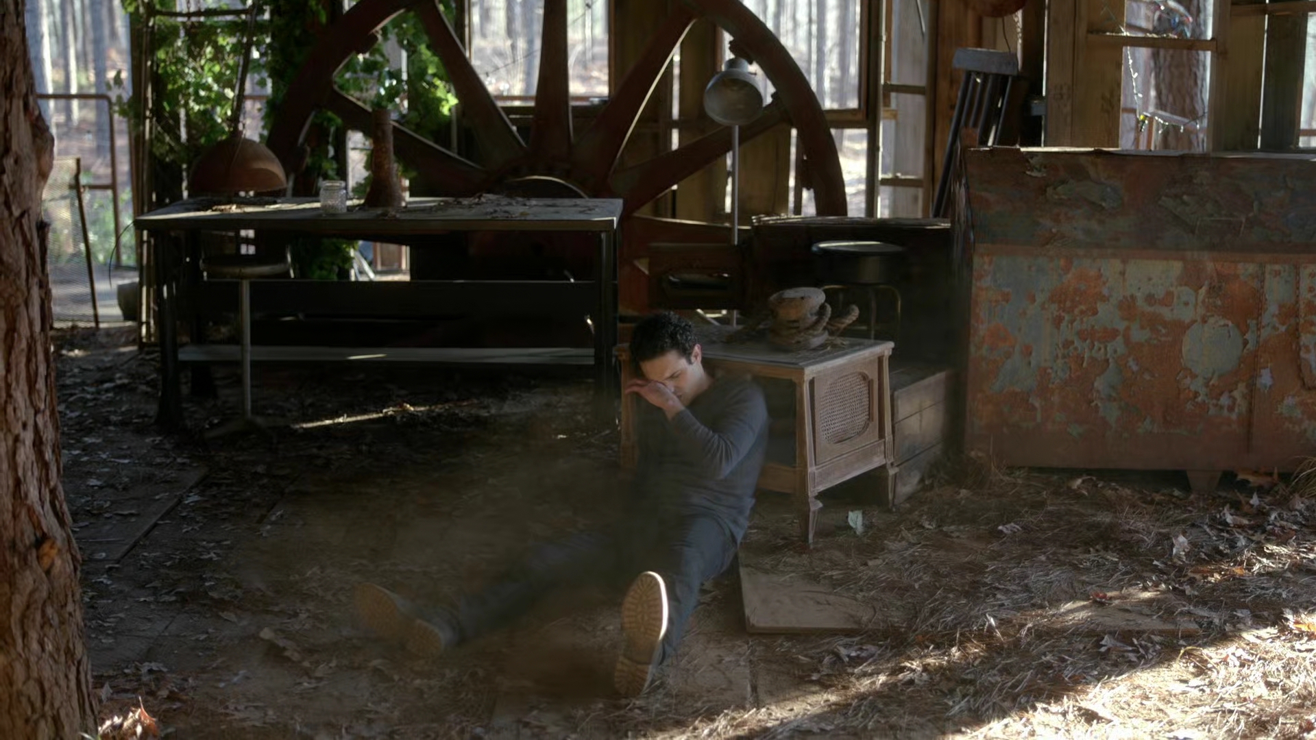 VampireDiariesWorld-dot-nl_Legacies3x12IWasMadeToLoveYou0998.jpg