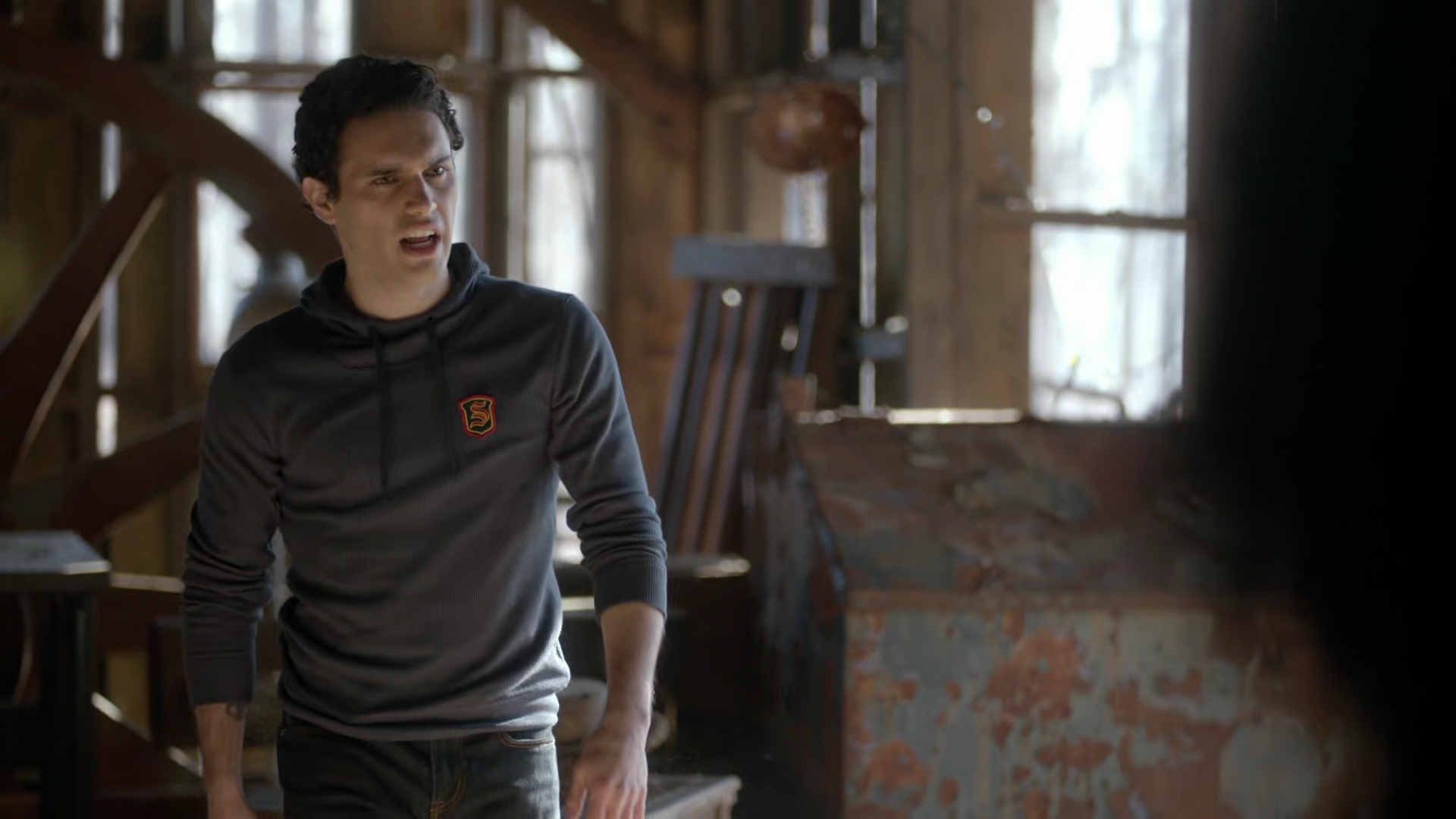 VampireDiariesWorld-dot-nl_Legacies3x12IWasMadeToLoveYou1015.jpg