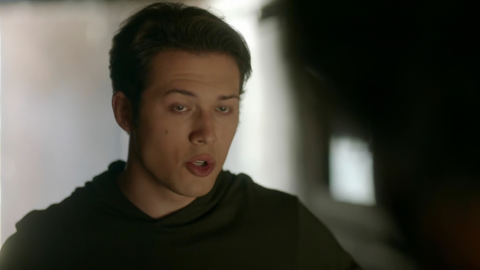 VampireDiariesWorld-dot-nl_Legacies3x12IWasMadeToLoveYou1329.jpg