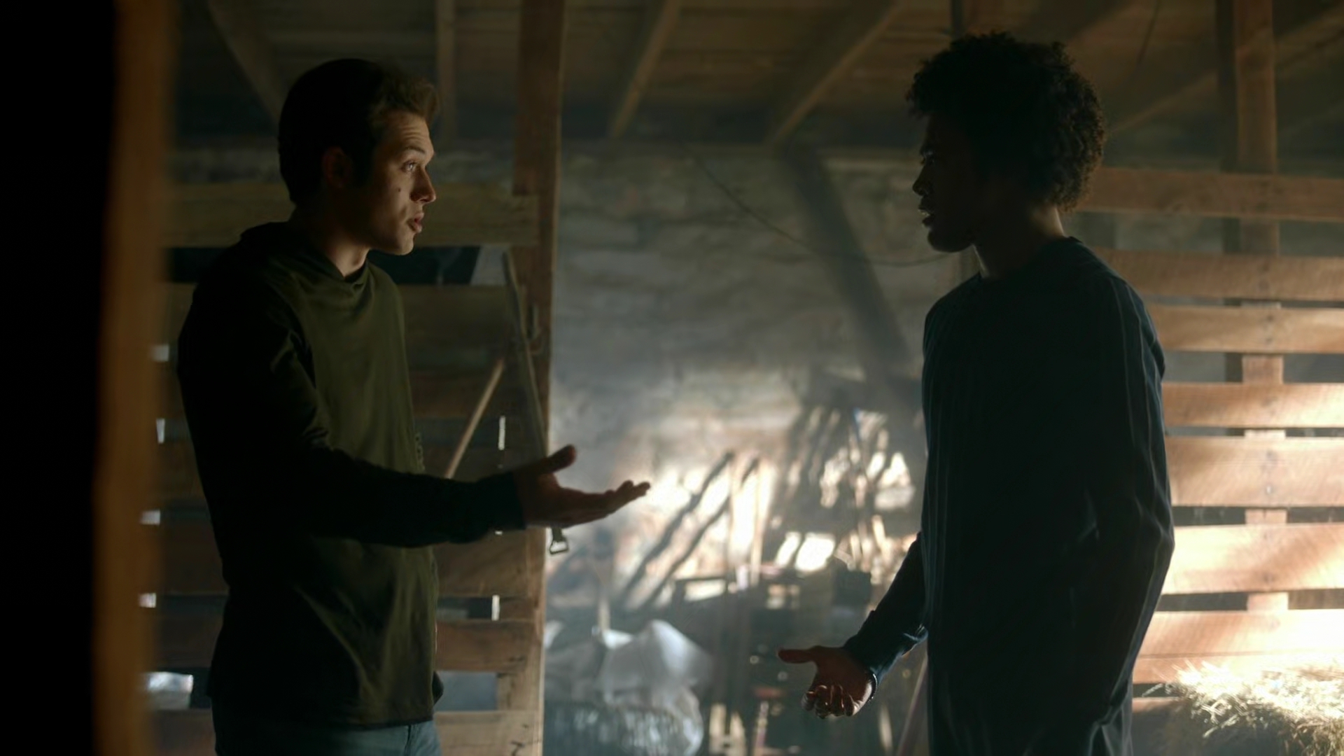 VampireDiariesWorld-dot-nl_Legacies3x12IWasMadeToLoveYou1336.jpg