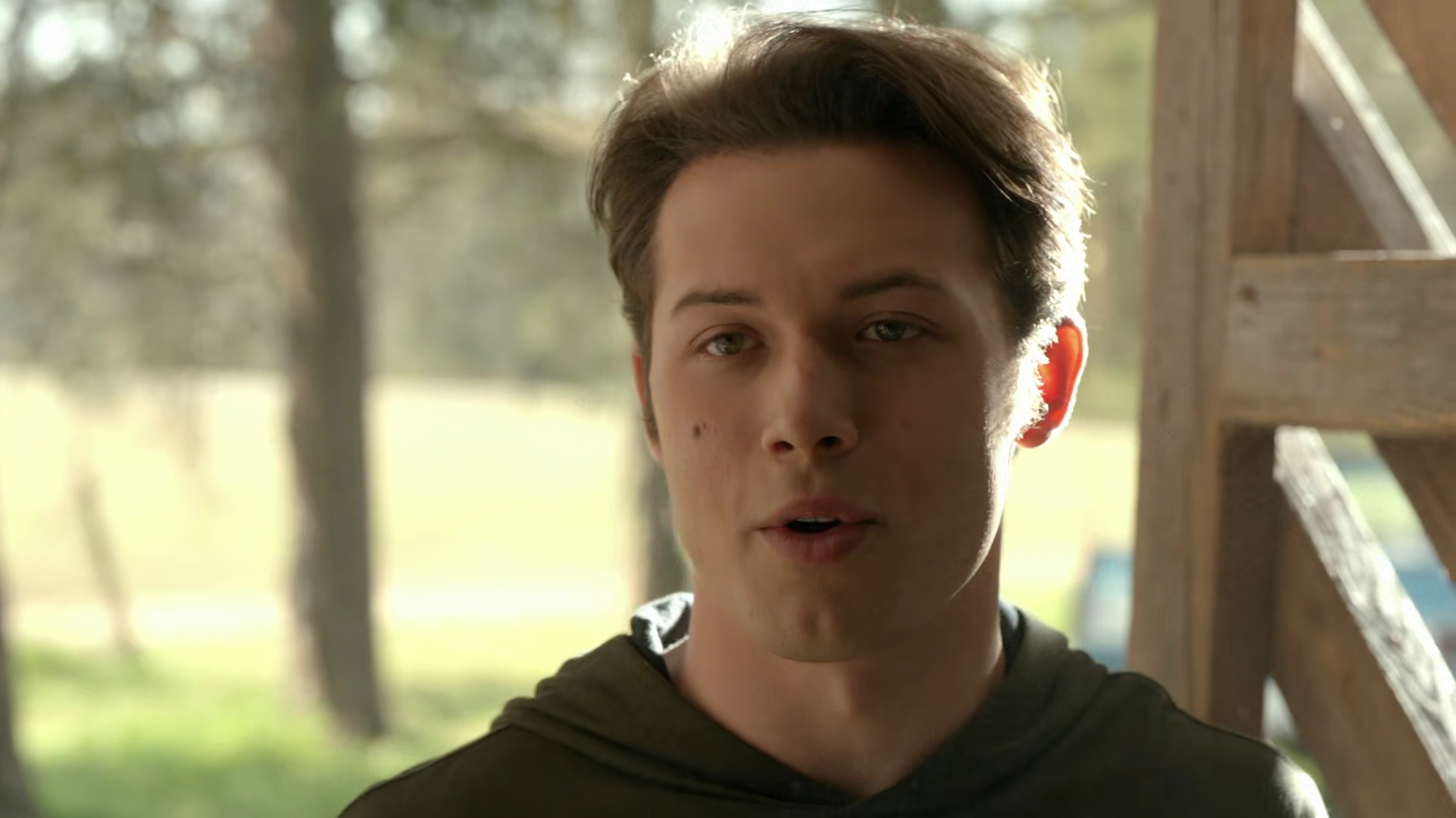 VampireDiariesWorld-dot-nl_Legacies3x12IWasMadeToLoveYou1410.jpg