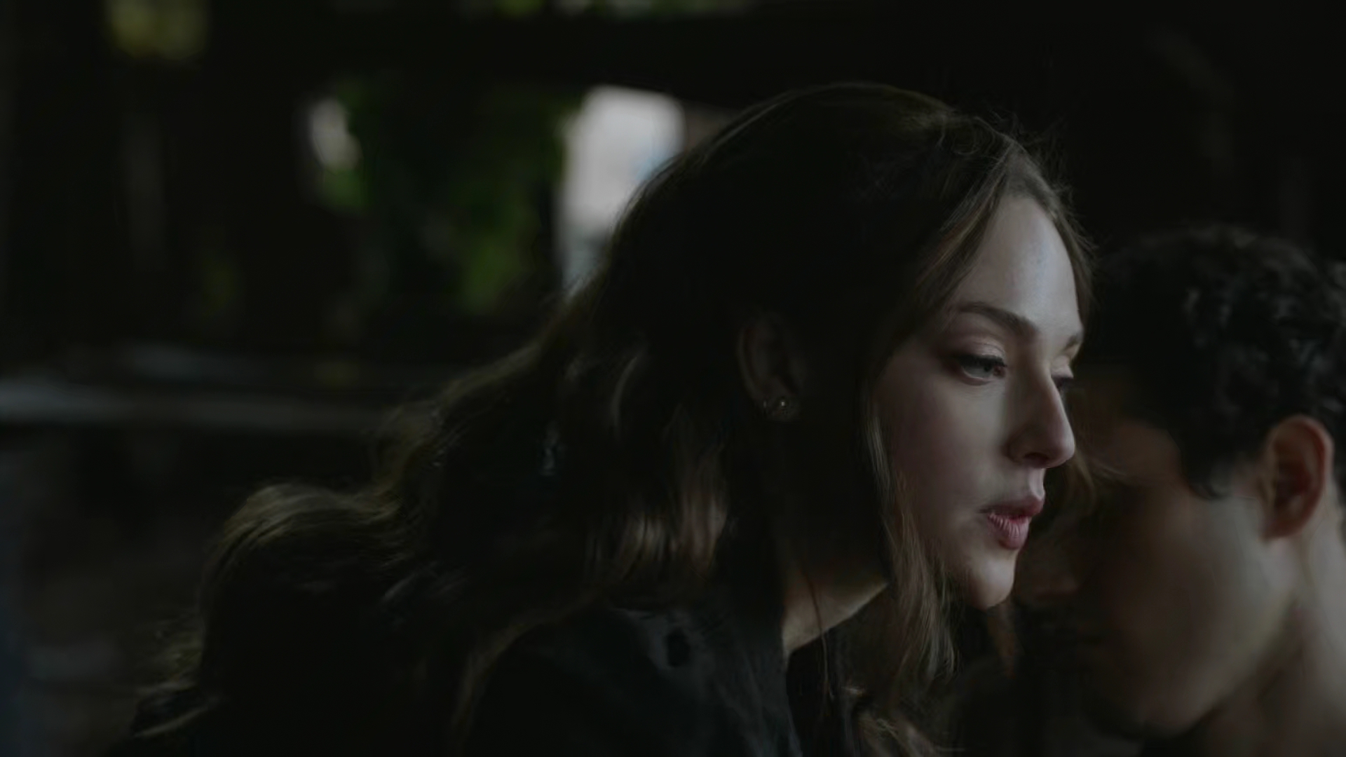 VampireDiariesWorld-dot-nl_Legacies3x12IWasMadeToLoveYou1438.jpg