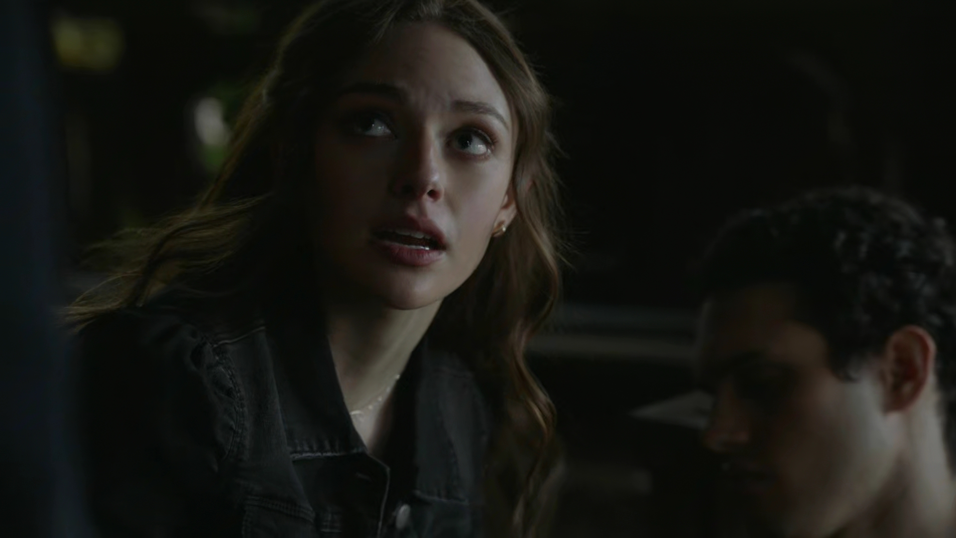 VampireDiariesWorld-dot-nl_Legacies3x12IWasMadeToLoveYou1451.jpg