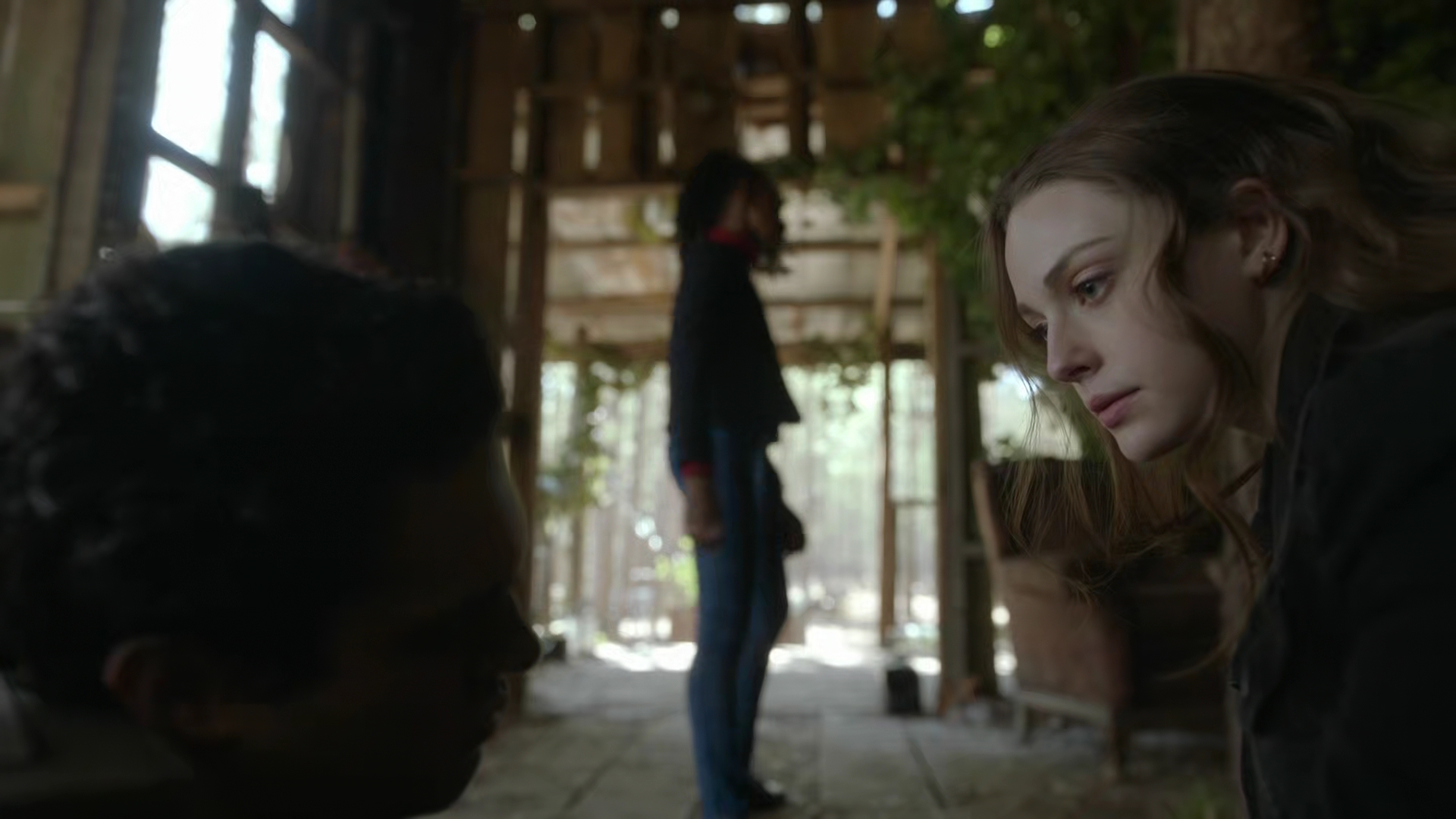 VampireDiariesWorld-dot-nl_Legacies3x12IWasMadeToLoveYou1457.jpg