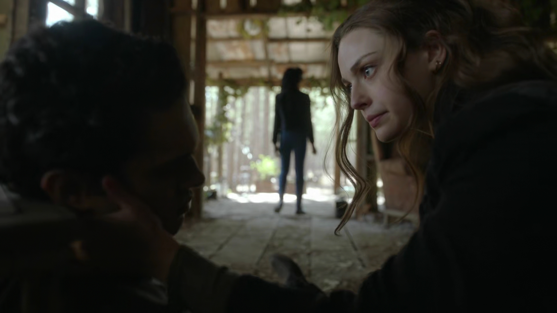 VampireDiariesWorld-dot-nl_Legacies3x12IWasMadeToLoveYou1459.jpg