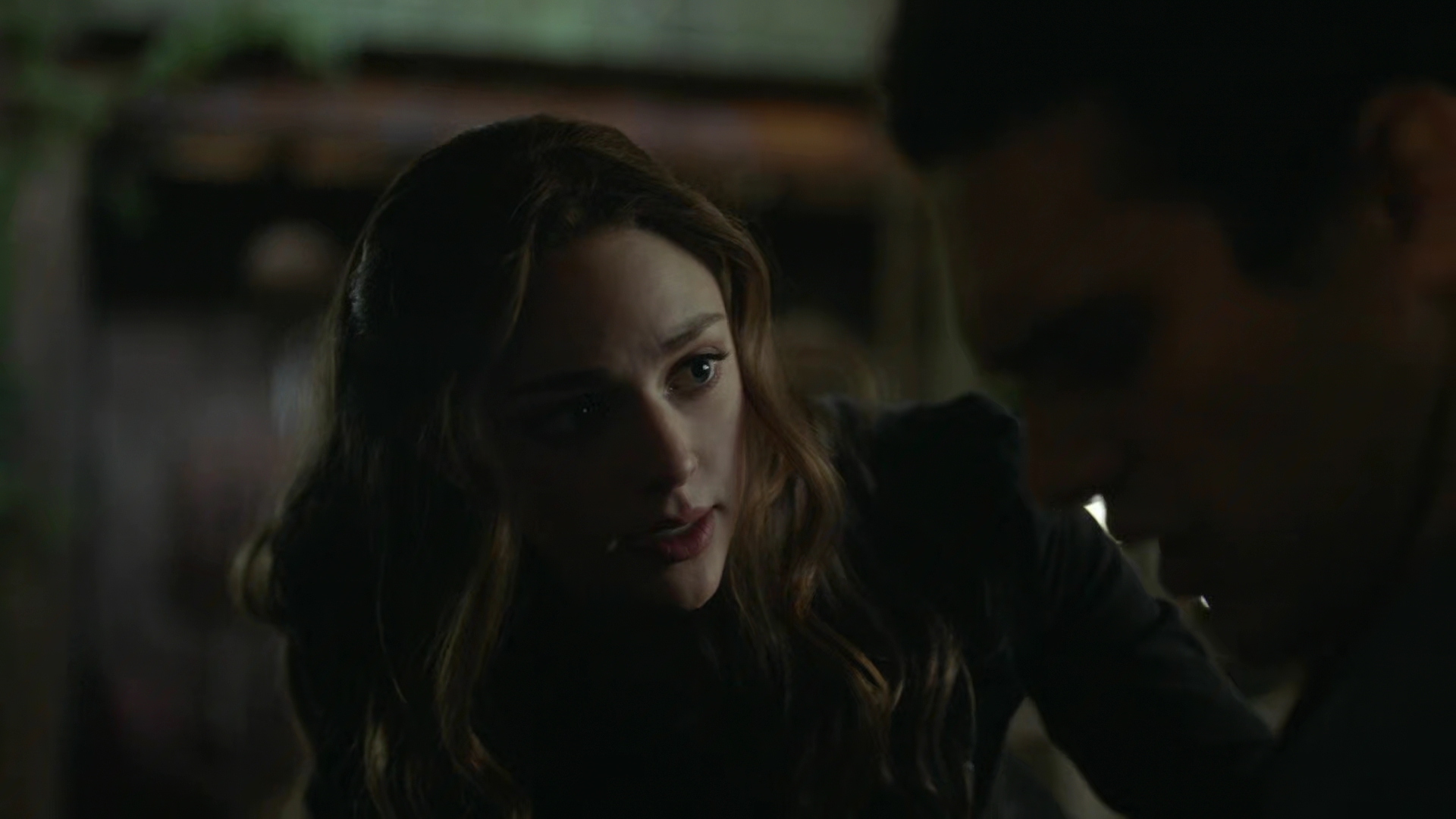 VampireDiariesWorld-dot-nl_Legacies3x12IWasMadeToLoveYou1481.jpg