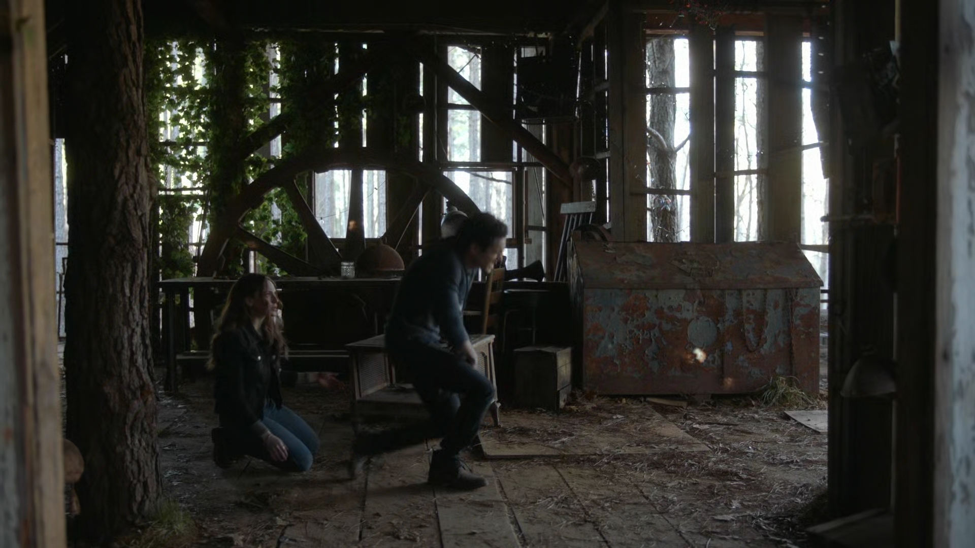 VampireDiariesWorld-dot-nl_Legacies3x12IWasMadeToLoveYou1485.jpg