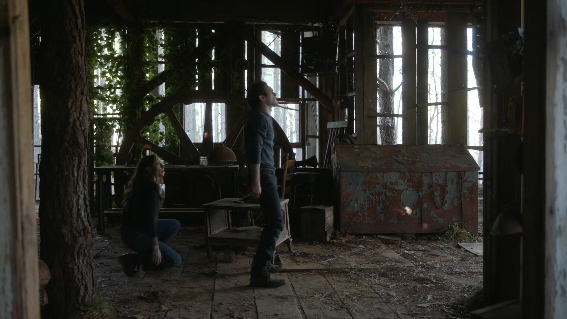 VampireDiariesWorld-dot-nl_Legacies3x12IWasMadeToLoveYou1486.jpg