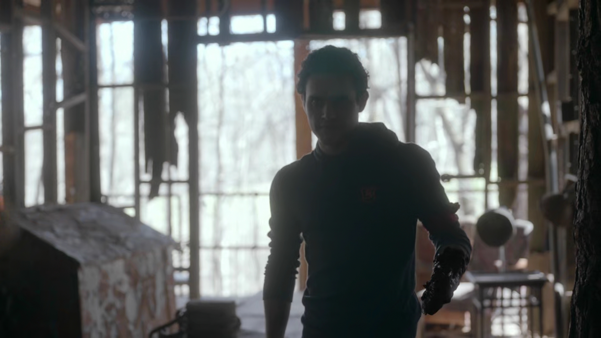 VampireDiariesWorld-dot-nl_Legacies3x12IWasMadeToLoveYou1527.jpg