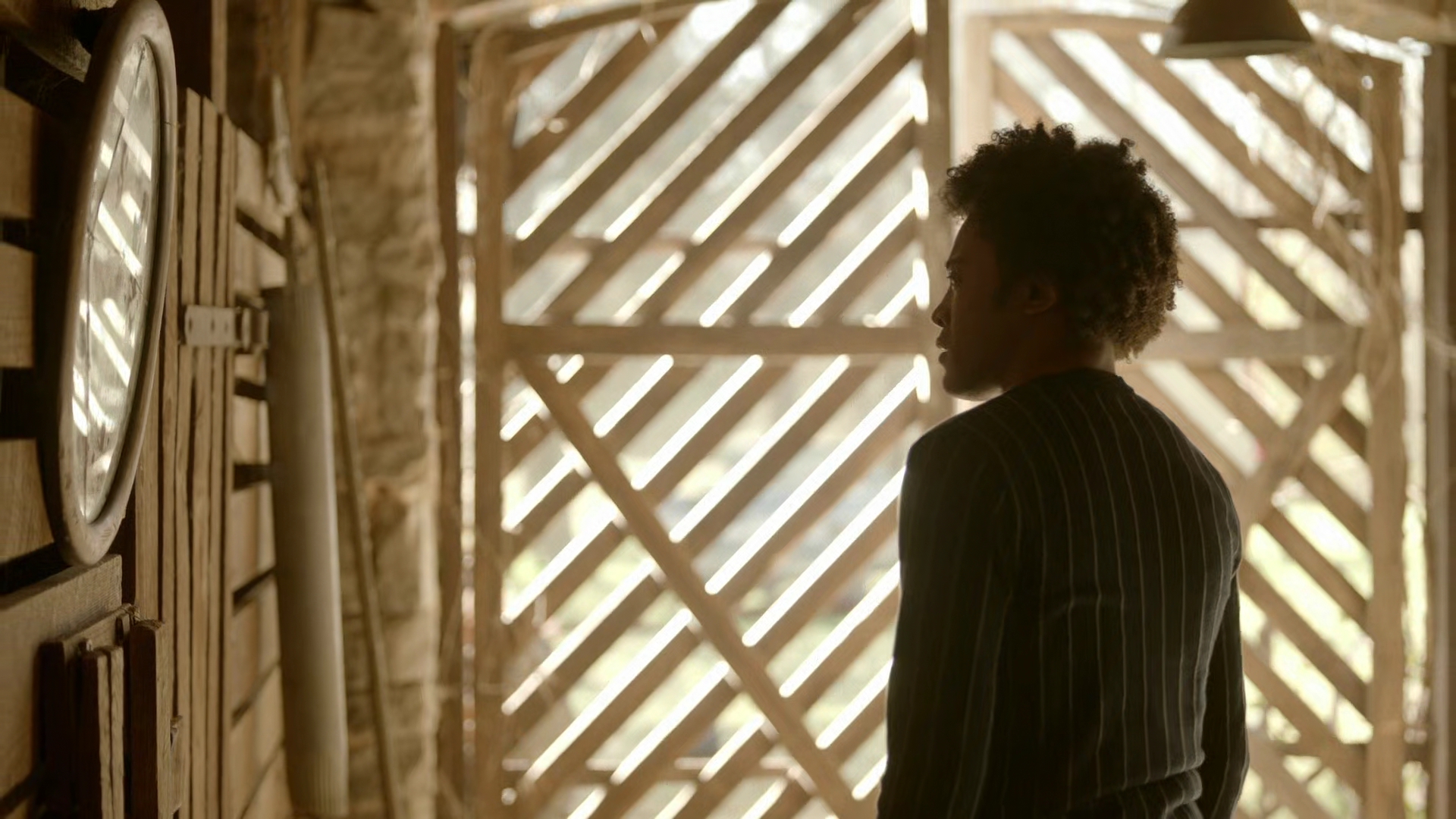 VampireDiariesWorld-dot-nl_Legacies3x12IWasMadeToLoveYou1559.jpg