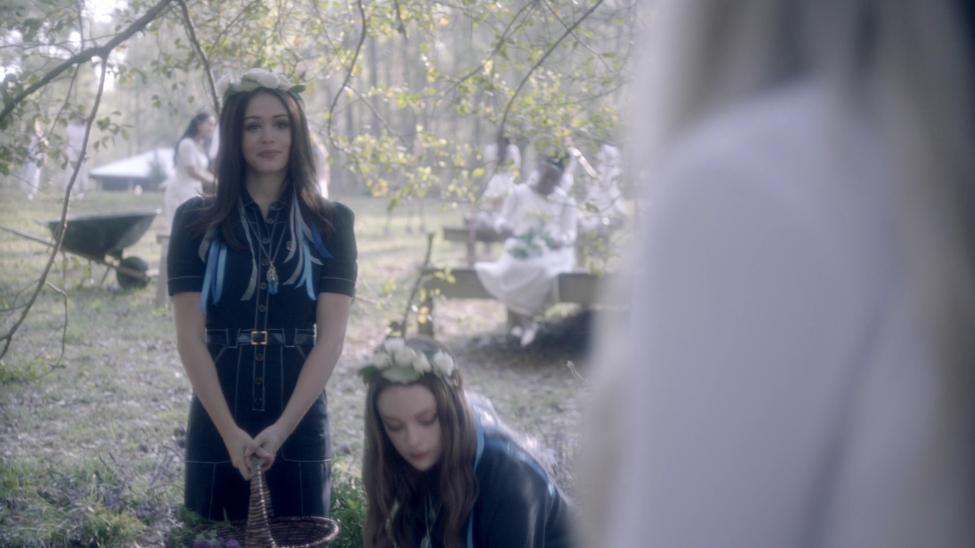VampireDiariesWorld-dot-nl_Legacies3x14ThisFeelsaLittleCult-y1347.jpg