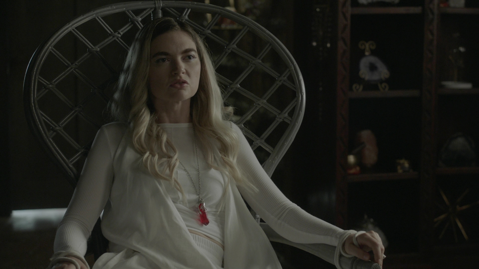 VampireDiariesWorld-dot-nl_Legacies3x14ThisFeelsaLittleCult-y1437.jpg