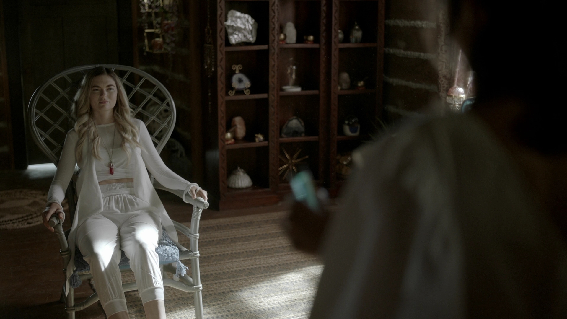 VampireDiariesWorld-dot-nl_Legacies3x14ThisFeelsaLittleCult-y1442.jpg