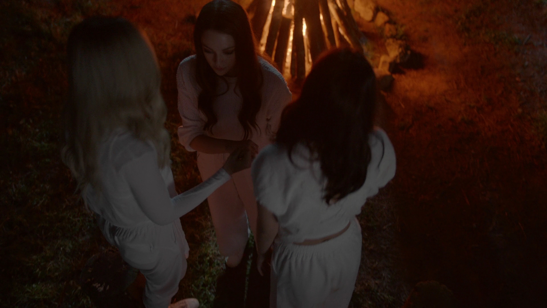 VampireDiariesWorld-dot-nl_Legacies3x15ANewHope2427.jpg