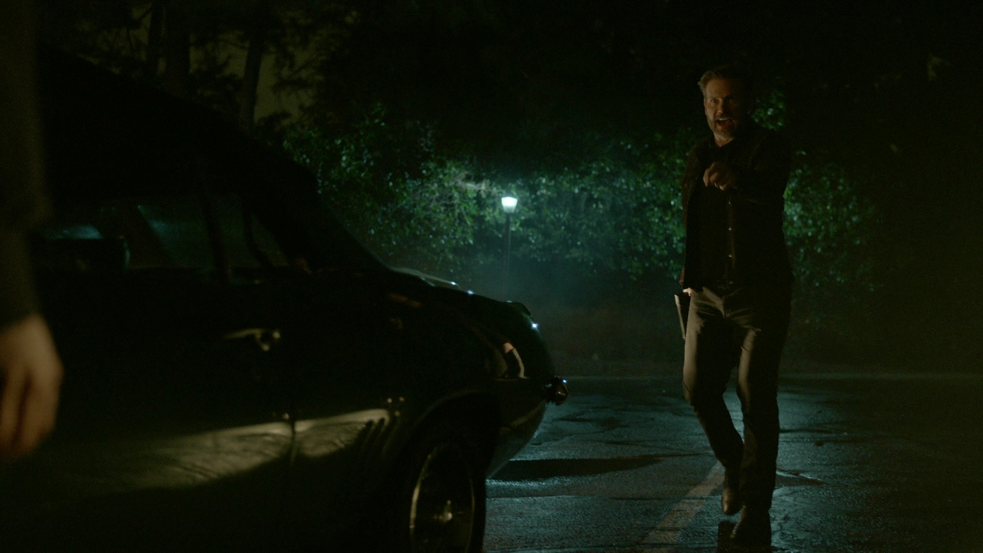 VampireDiariesWorld-dot-nl_Legacies3x16FatesABitchIsntIt1922.jpg