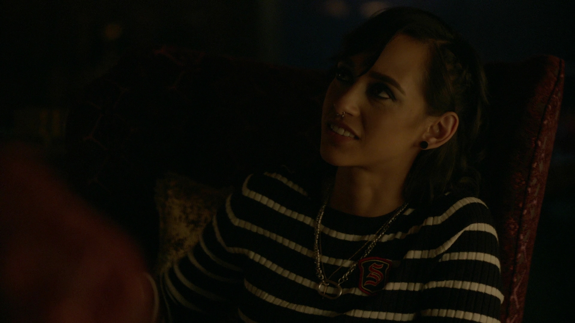 VampireDiariesWorld-dot-nl_Legacies3x16FatesABitchIsntIt2116.jpg