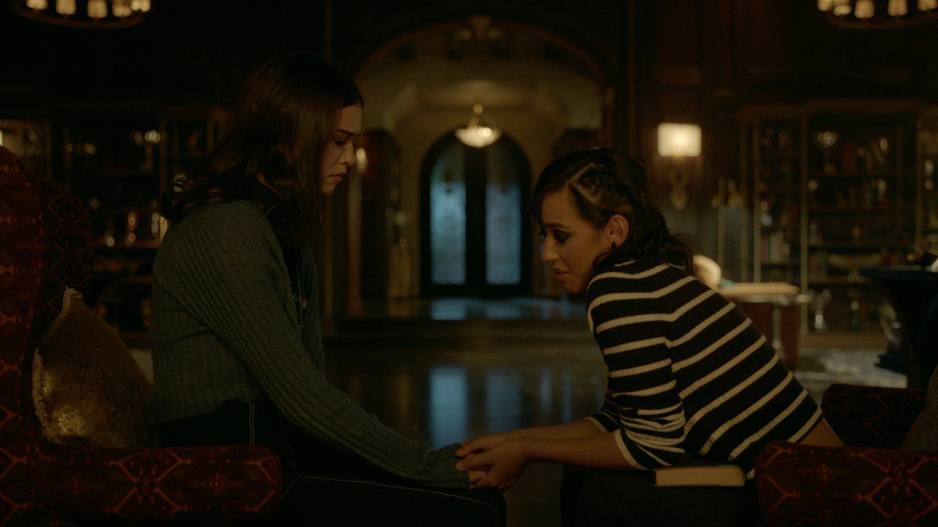 VampireDiariesWorld-dot-nl_Legacies3x16FatesABitchIsntIt2177.jpg