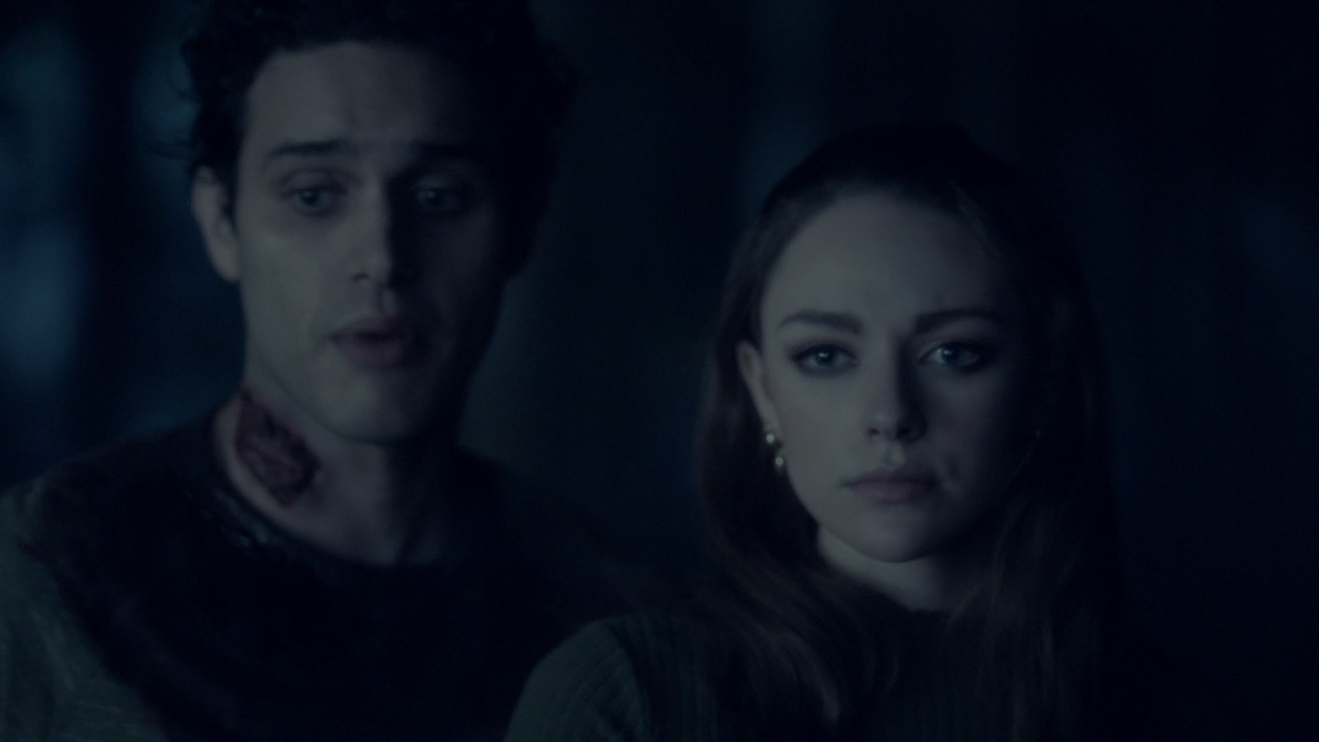 VampireDiariesWorld-dot-nl_Legacies4x01YouHaveToPickOneThisTime4275.jpg