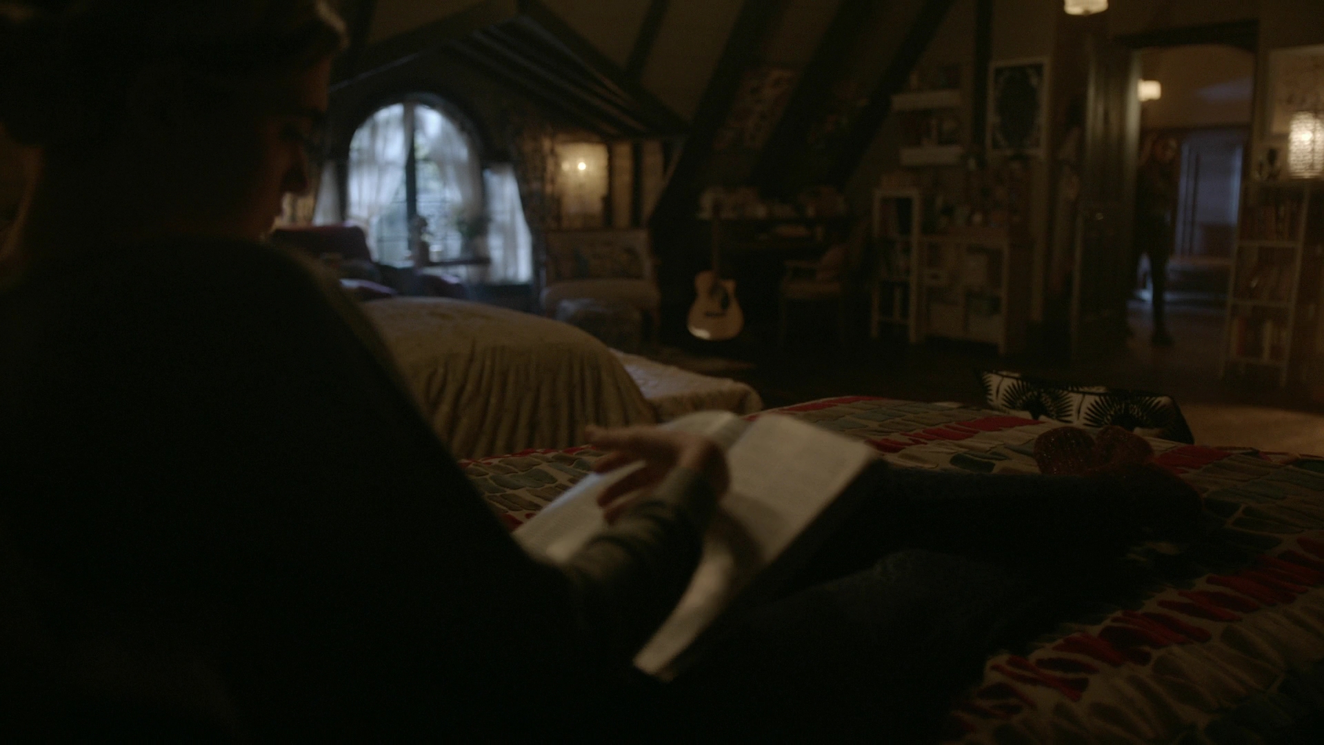 VampireDiariesWorld-dot-nl_Legacies4x01YouHaveToPickOneThisTime4749.jpg VampireDiariesWorld-dot-nl_Legacies4x01YouHaveToPickOneThisTime4749.jpg