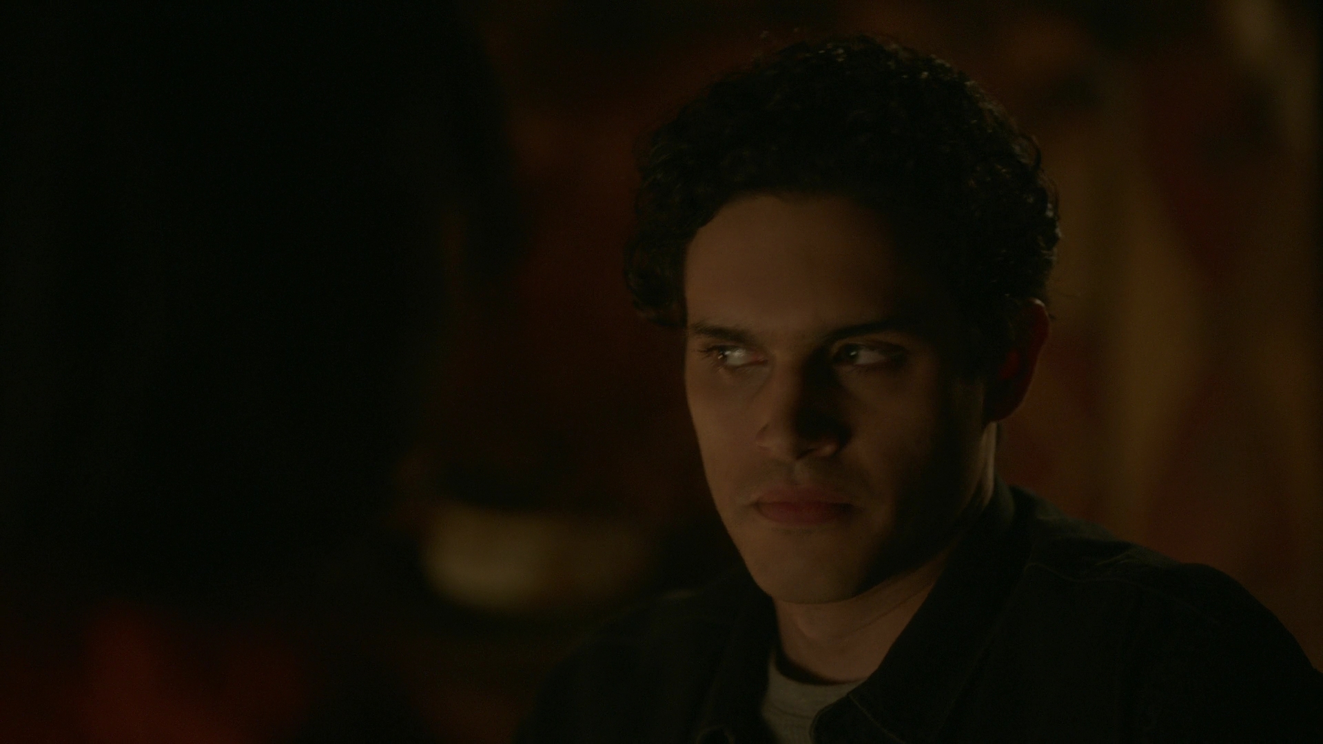 VampireDiariesWorld-dot-nl_Legacies4x01YouHaveToPickOneThisTime4913.jpg