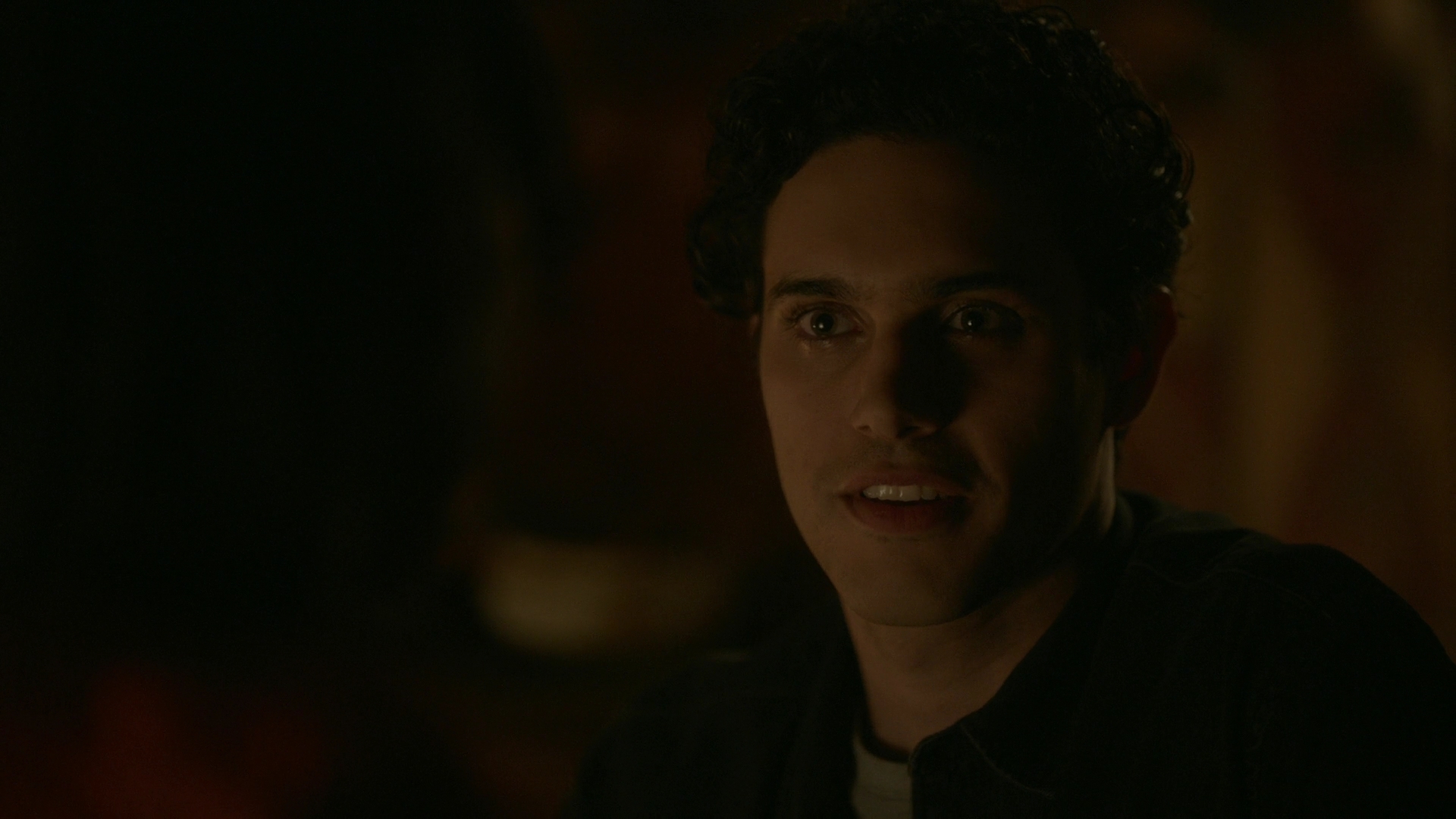 VampireDiariesWorld-dot-nl_Legacies4x01YouHaveToPickOneThisTime4921.jpg