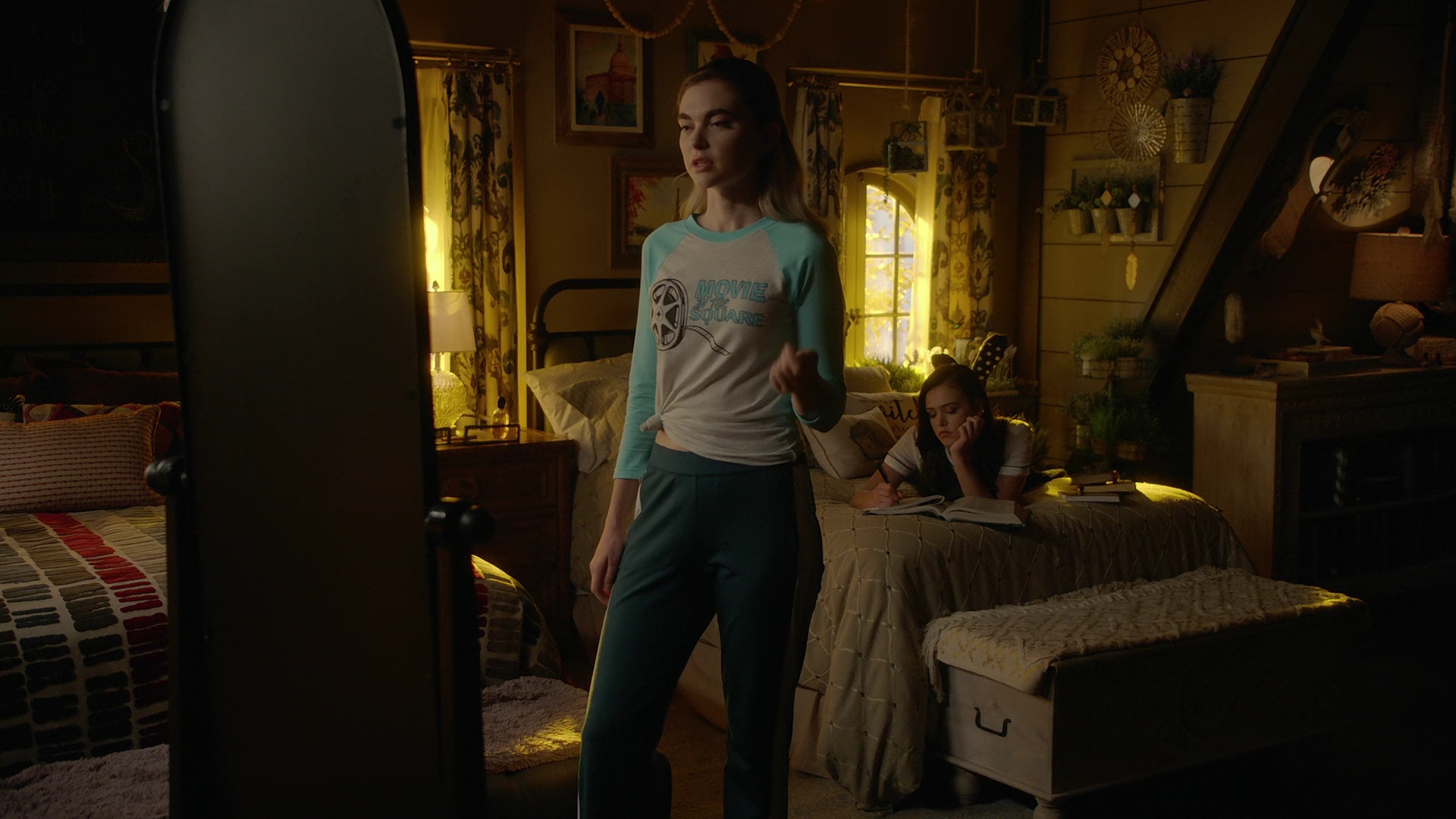 VampireDiariesWorld-dot-nl_Legacies4x02TheresNoIInTeamOrWhatever0237.jpg