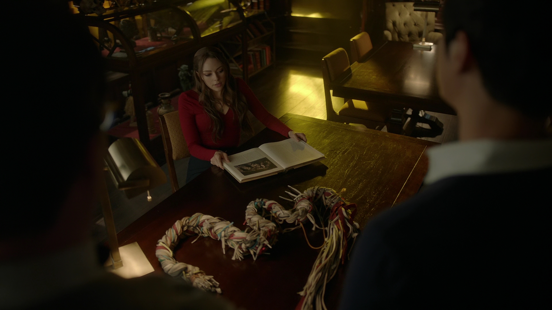 VampireDiariesWorld-dot-nl_Legacies4x02TheresNoIInTeamOrWhatever0289.jpg