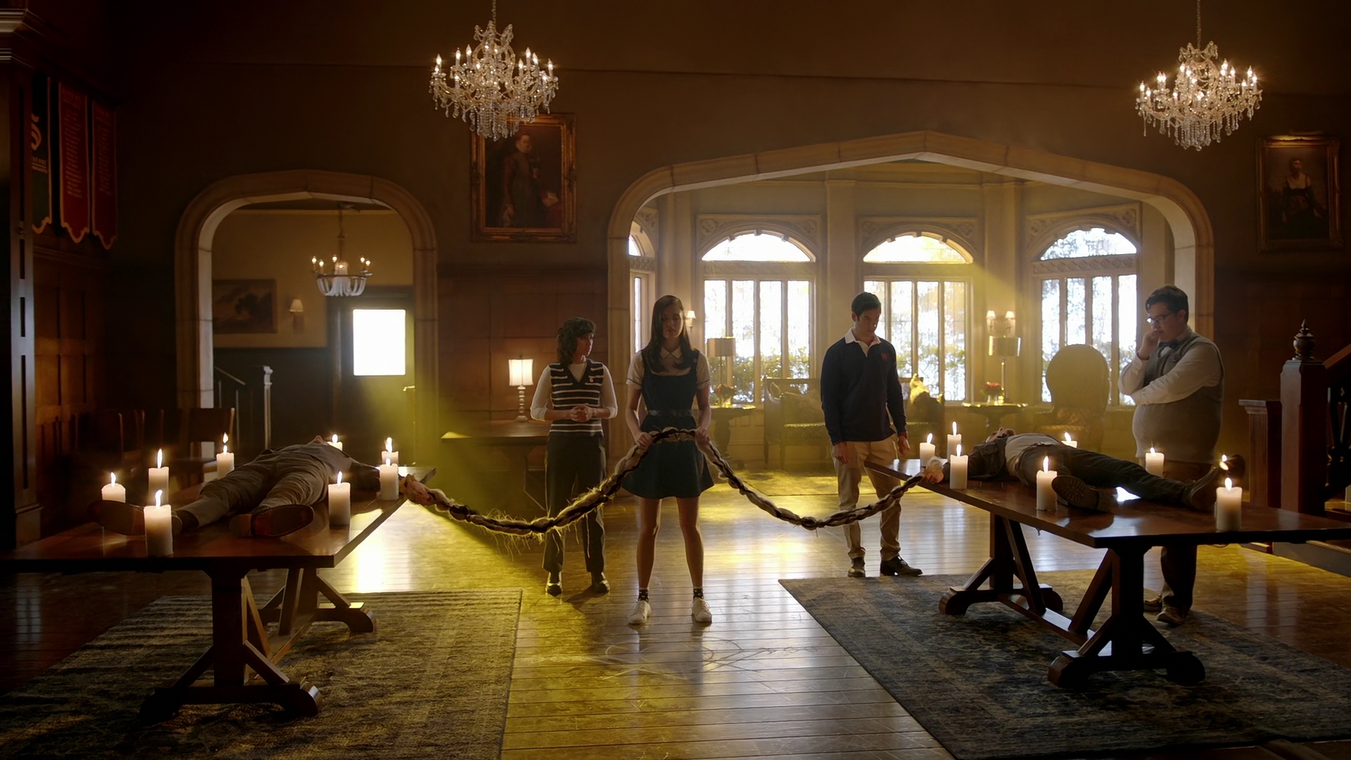 VampireDiariesWorld-dot-nl_Legacies4x02TheresNoIInTeamOrWhatever1369.jpg