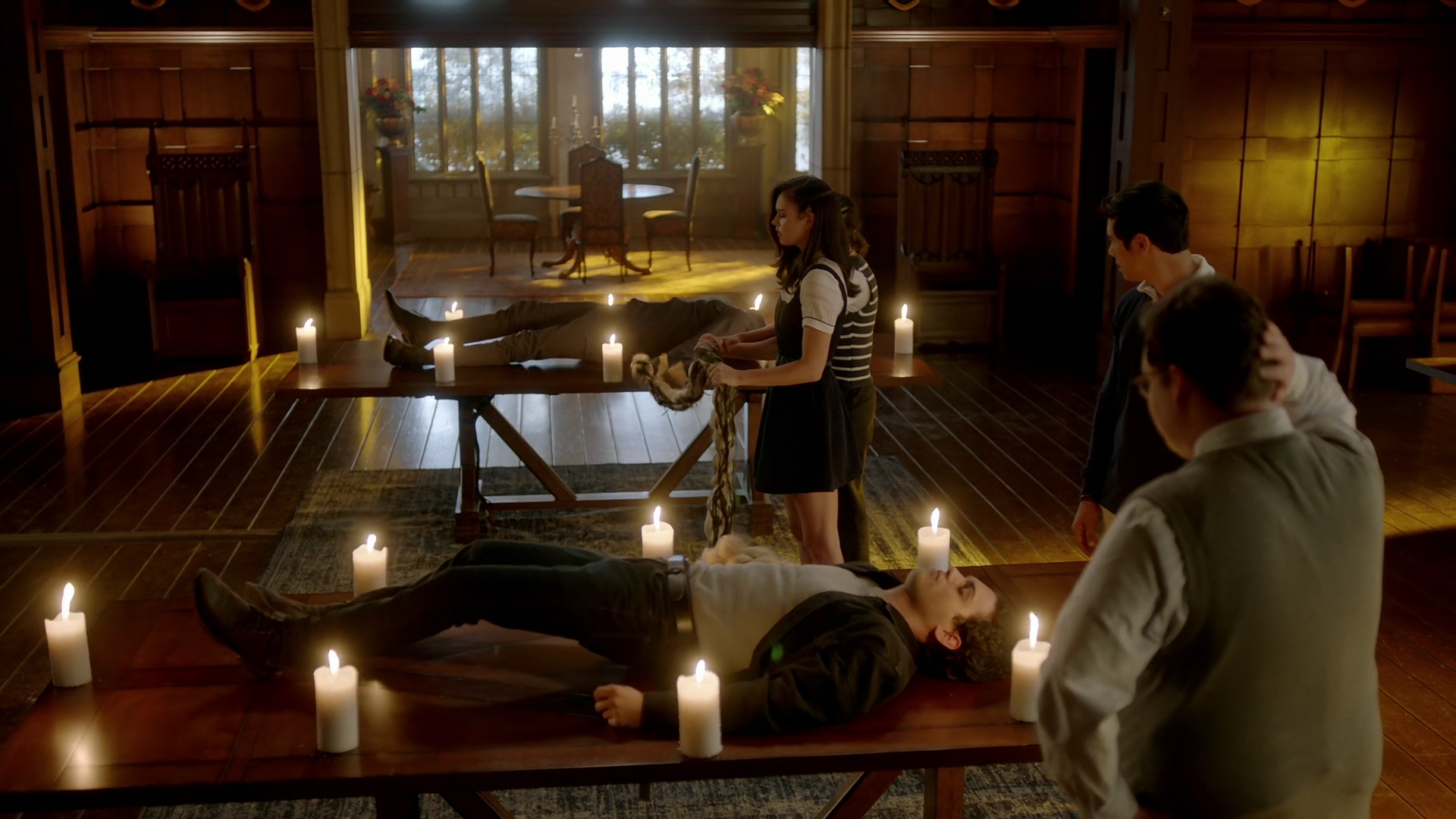 VampireDiariesWorld-dot-nl_Legacies4x02TheresNoIInTeamOrWhatever1418.jpg