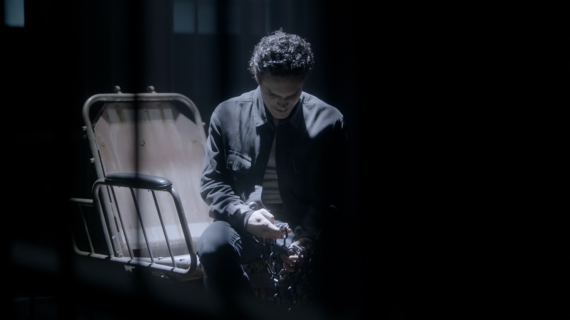 VampireDiariesWorld-dot-nl_Legacies4x02TheresNoIInTeamOrWhatever2247.jpg