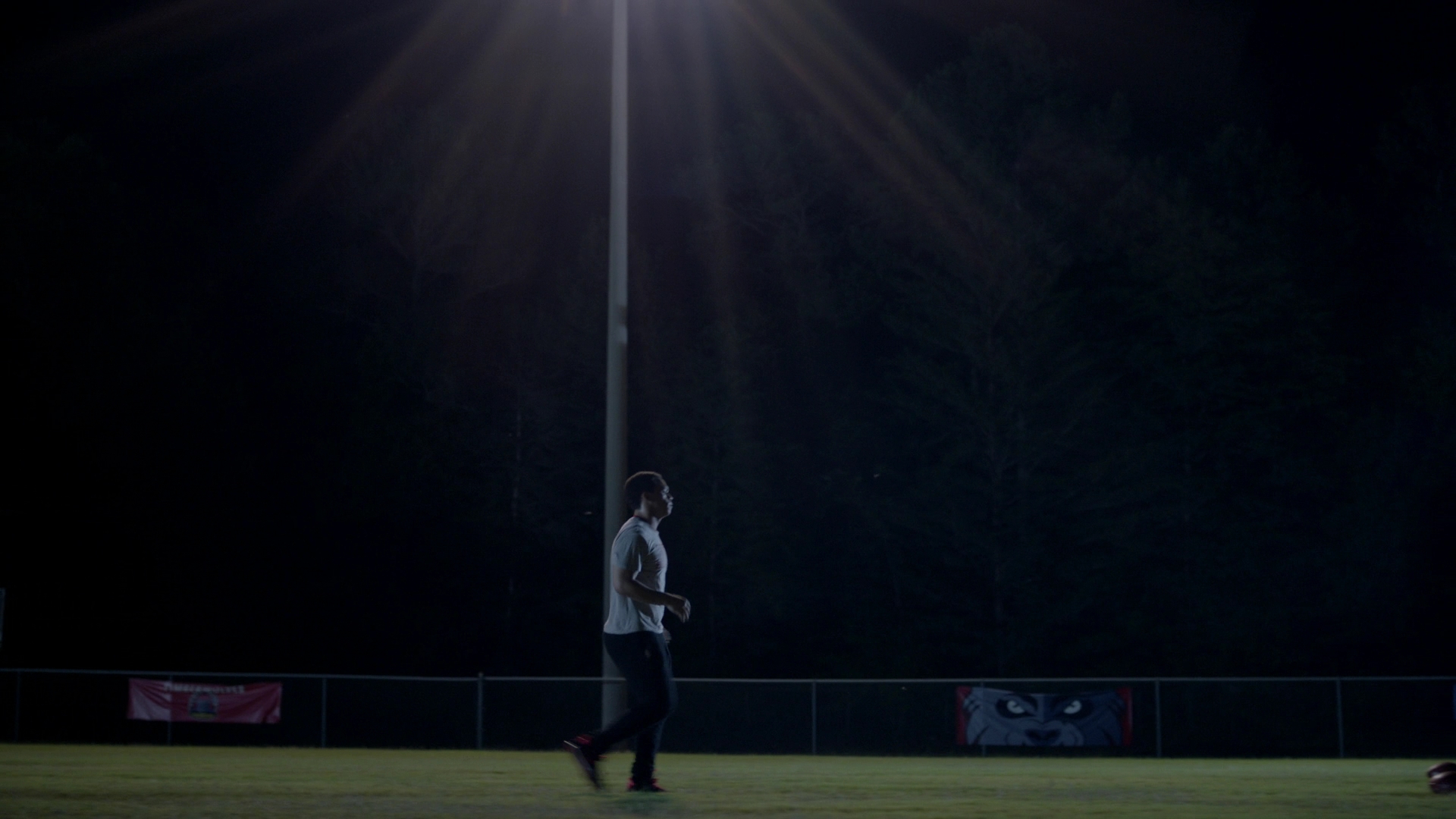 VampireDiariesWorld-dot-nl_Legacies4x03WeAllKnewThis_DayWasComing0015.jpg