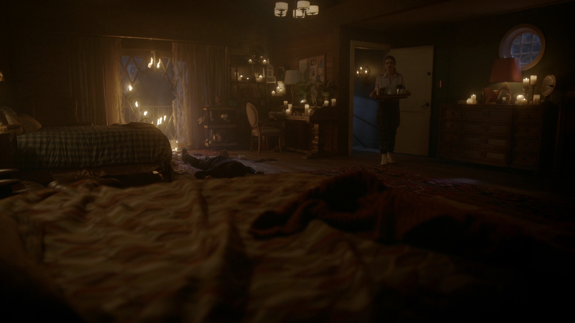 VampireDiariesWorld-dot-nl_Legacies4x03WeAllKnewThis_DayWasComing2483.jpg