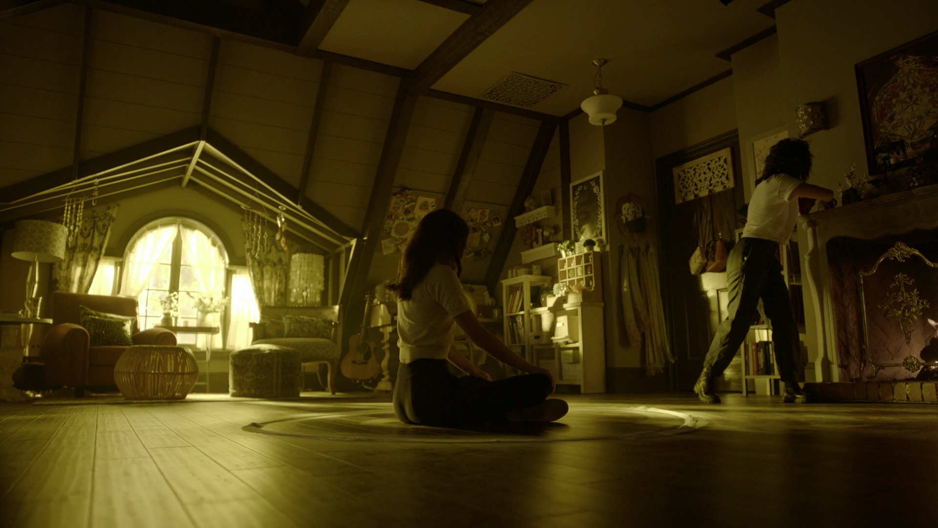 VampireDiariesWorld-dot-nl_Legacies4x04SeeYouOnTheOtherSide1157.jpg