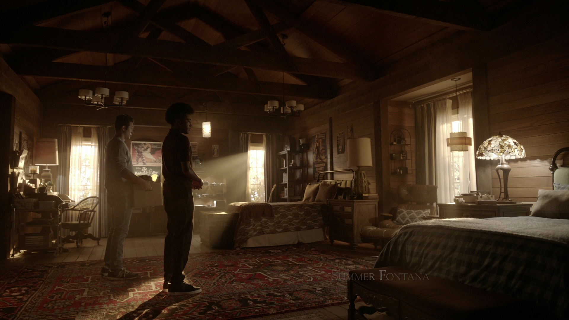 VampireDiariesWorld-dot-nl_Legacies4x05IThoughtYoudBeHappierToSeeMe0119.jpg